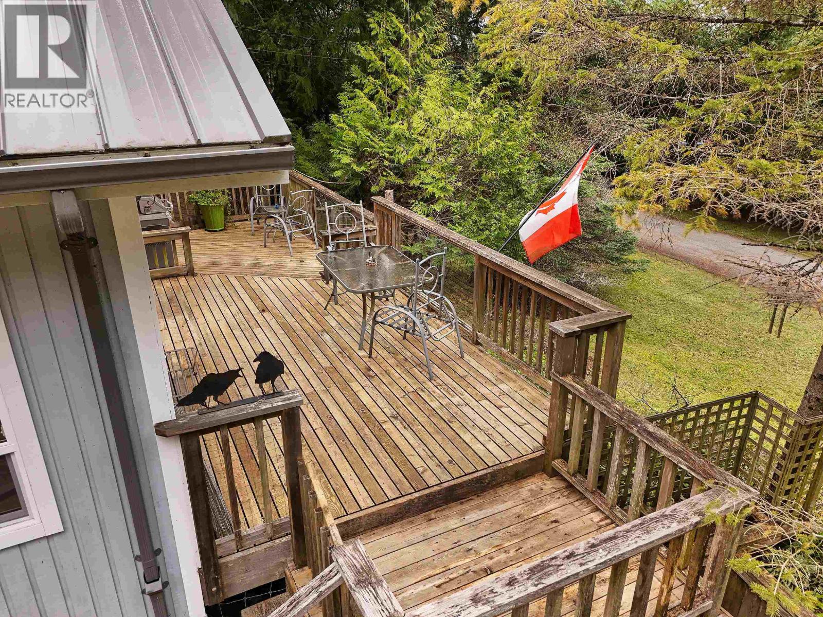 568 BAYVIEW DRIVE, Mayne Island