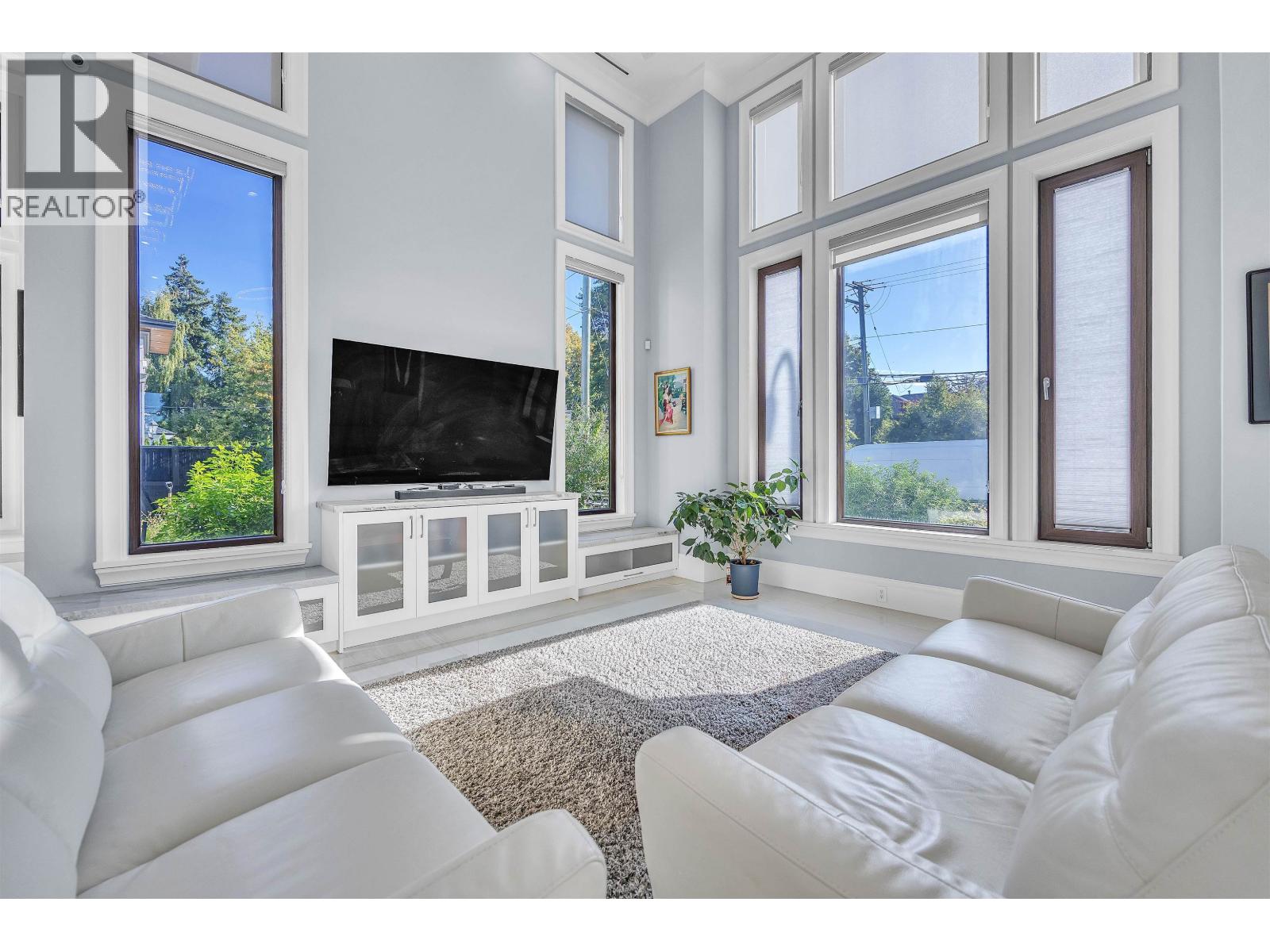 6031 WOODWARDS Road, Richmond