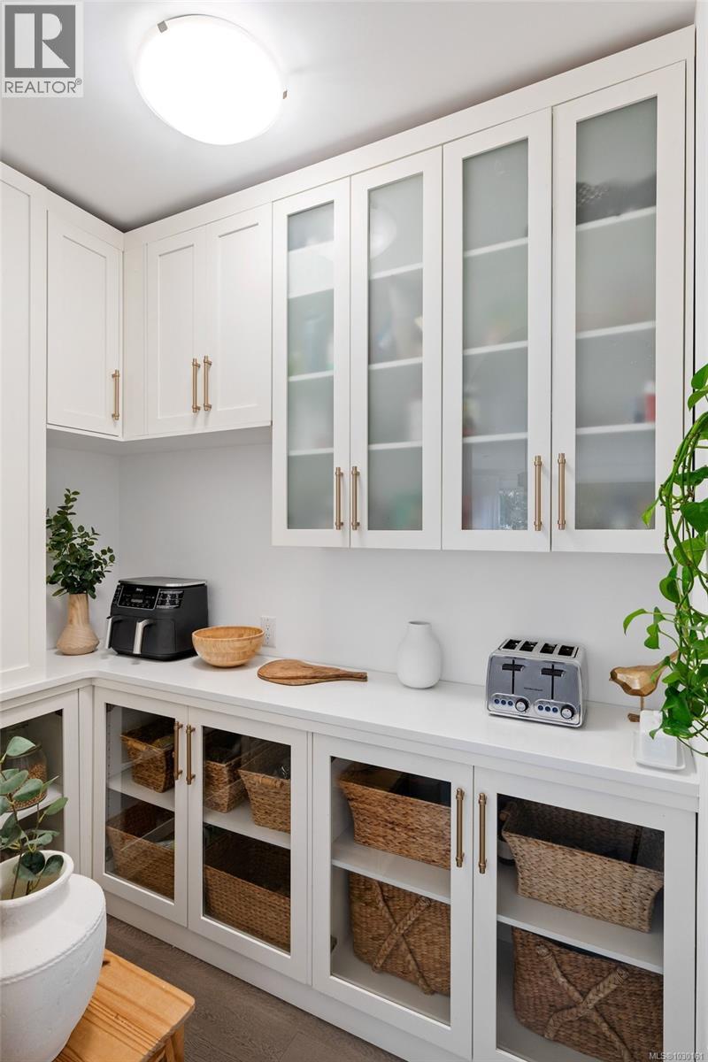 2168 CHAMPIONS WAY - 19