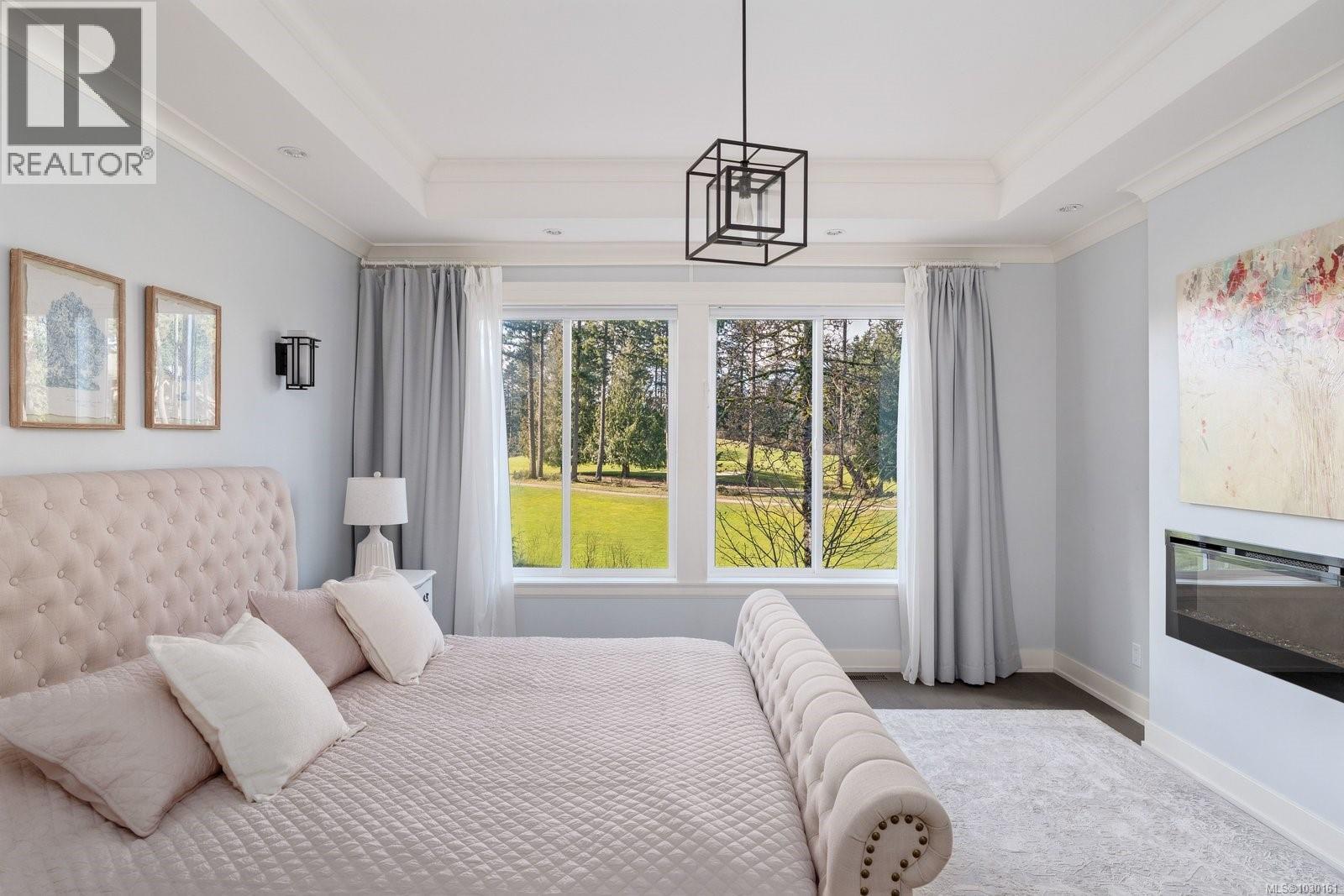 2168 CHAMPIONS WAY - 20