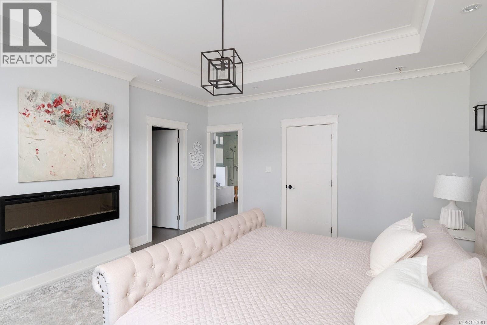 2168 CHAMPIONS WAY - 22