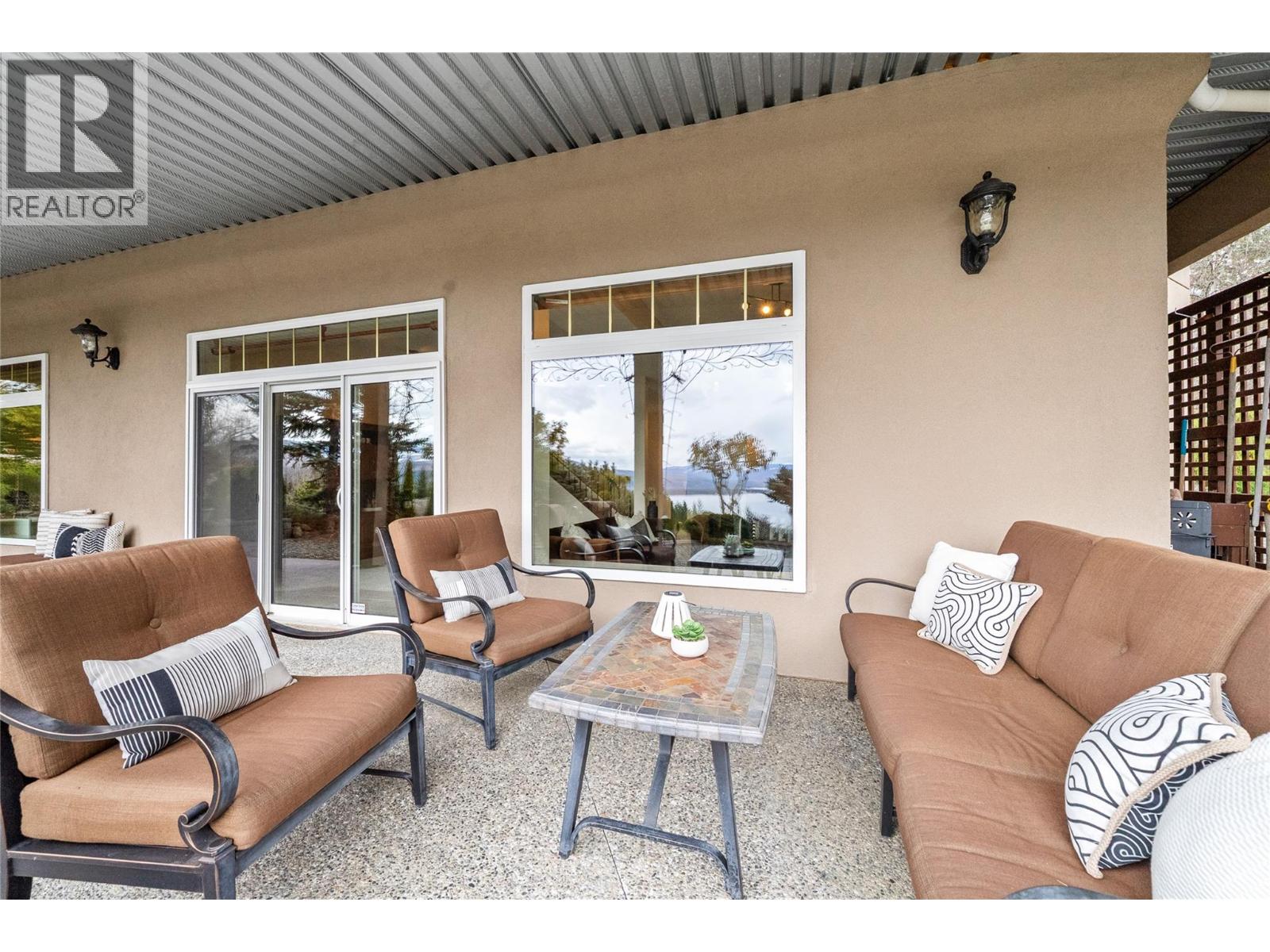  3676 McBride Road, Blind Bay