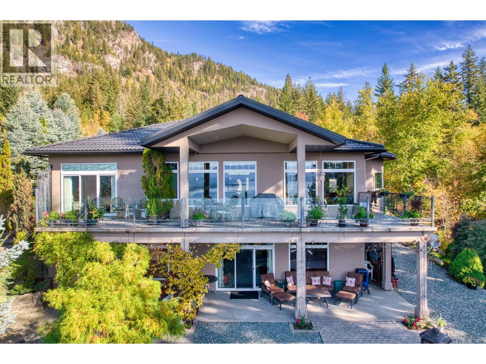  3676 McBride Road, Blind Bay