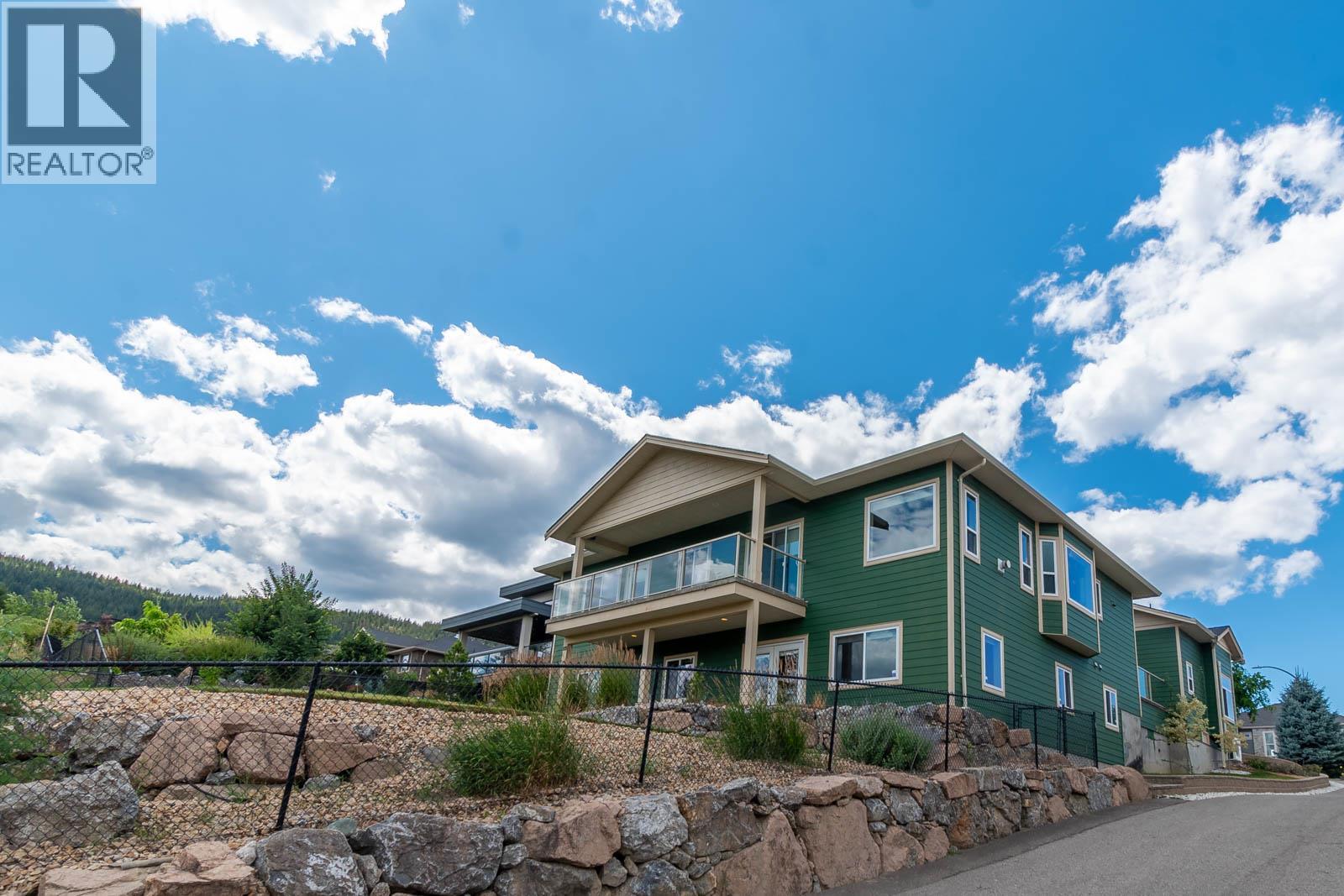 1025 Longacre Place, Vernon