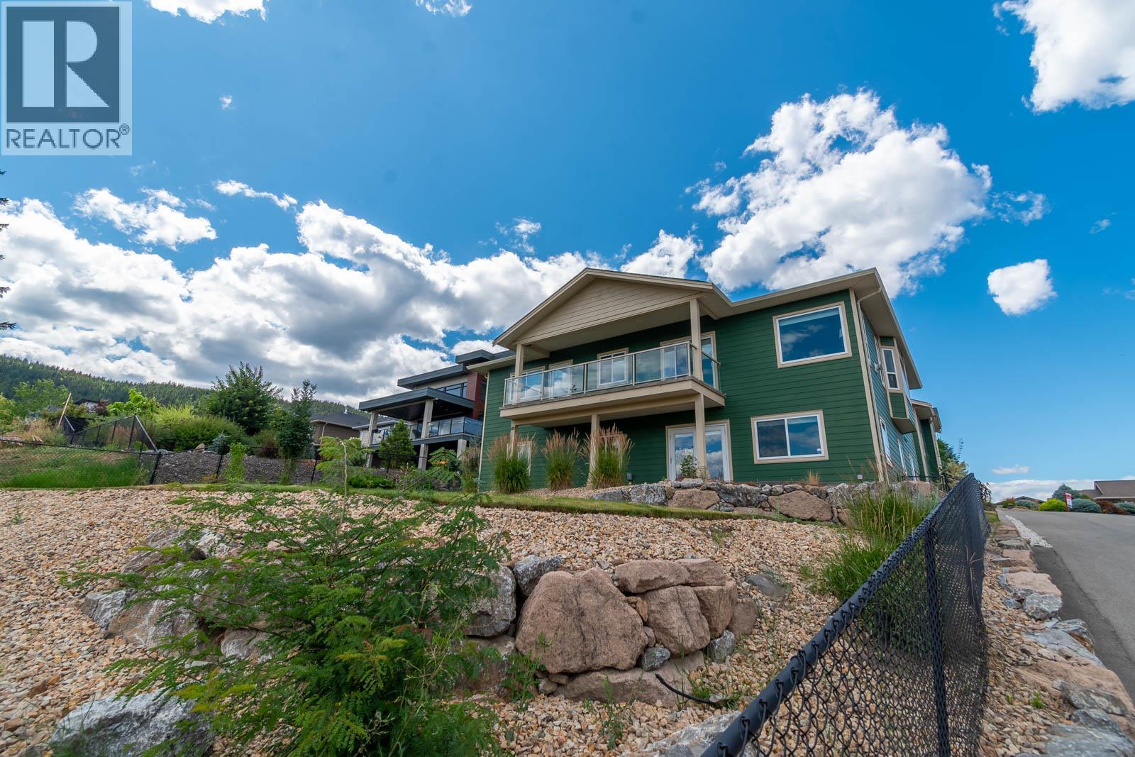 1025 Longacre Place, Vernon