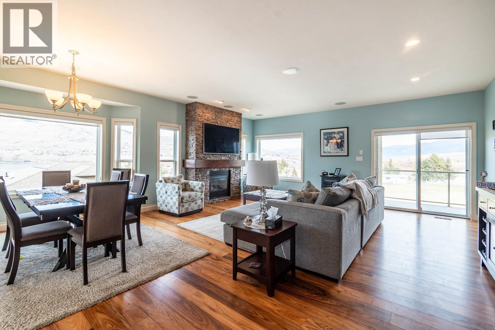 1025 Longacre Place, Vernon