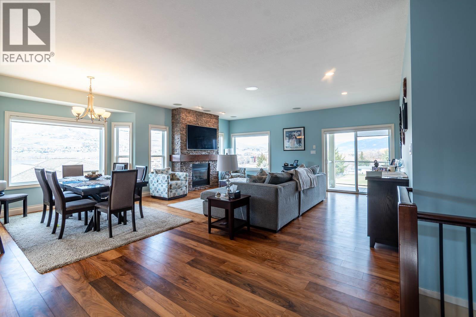 1025 Longacre Place, Vernon