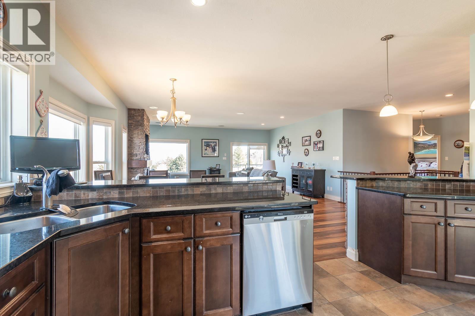 1025 Longacre Place, Vernon