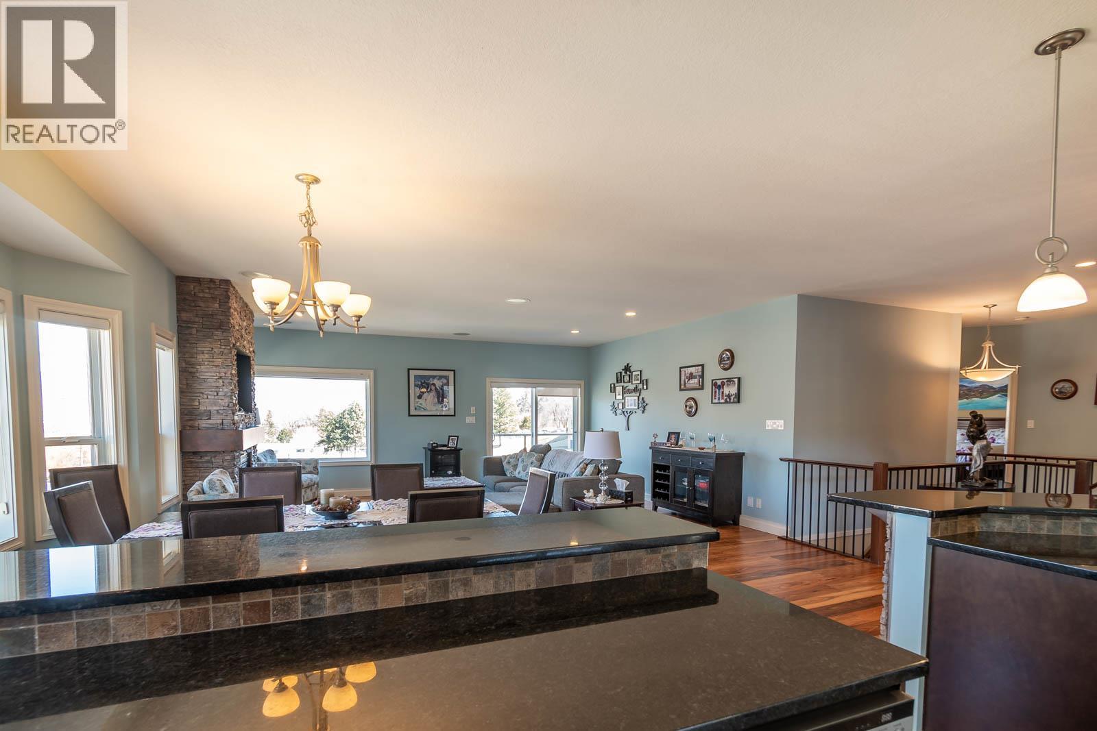 1025 Longacre Place, Vernon