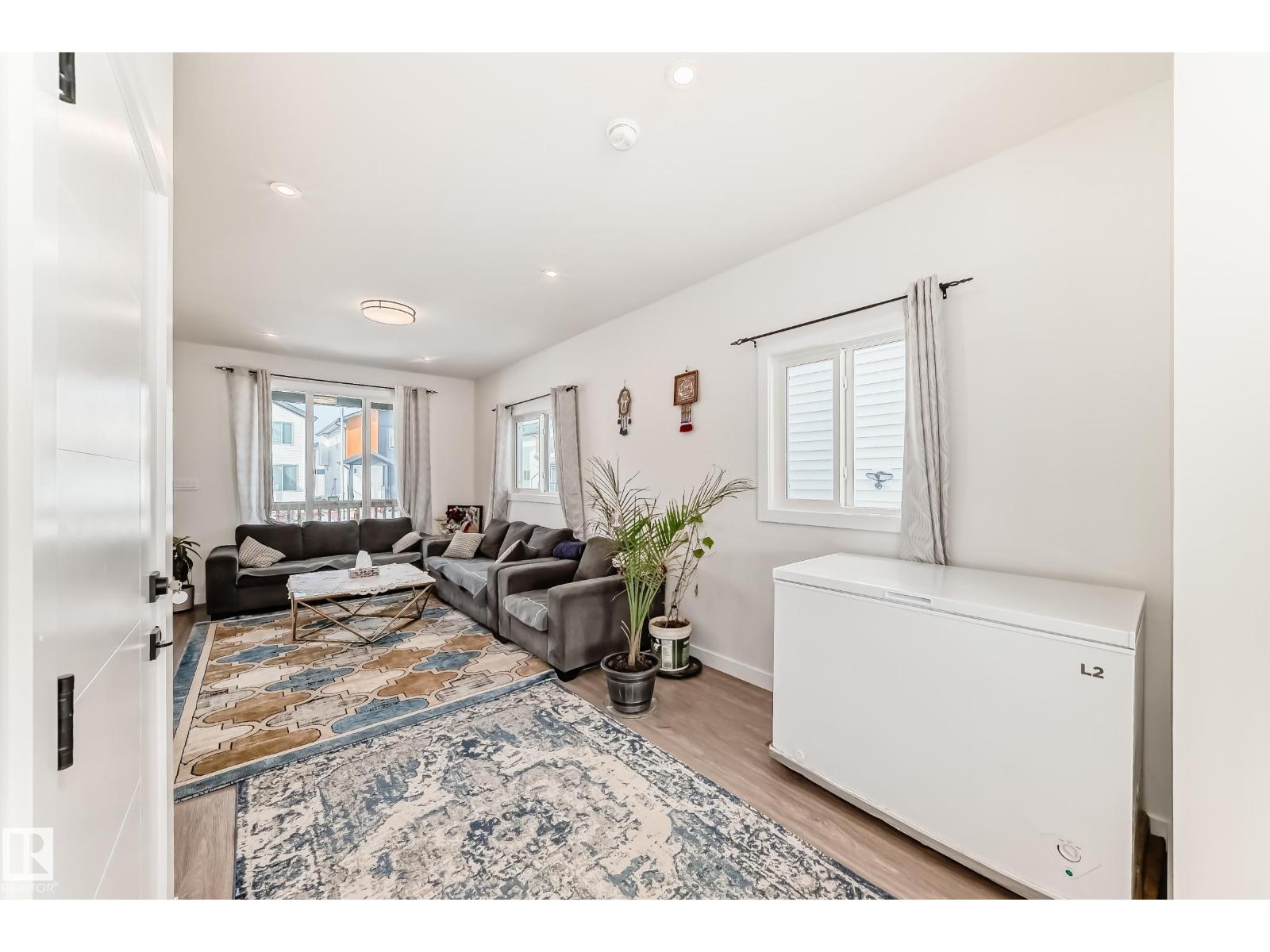12435 47 ST NW NW - 11