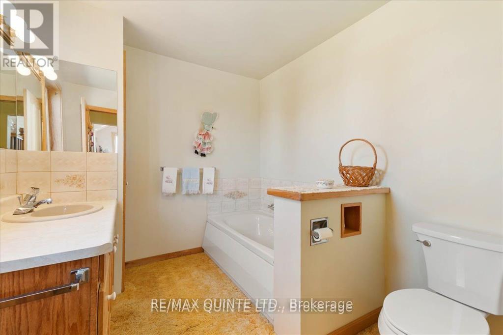 1120 HUFFS ISLAND ROAD - 35