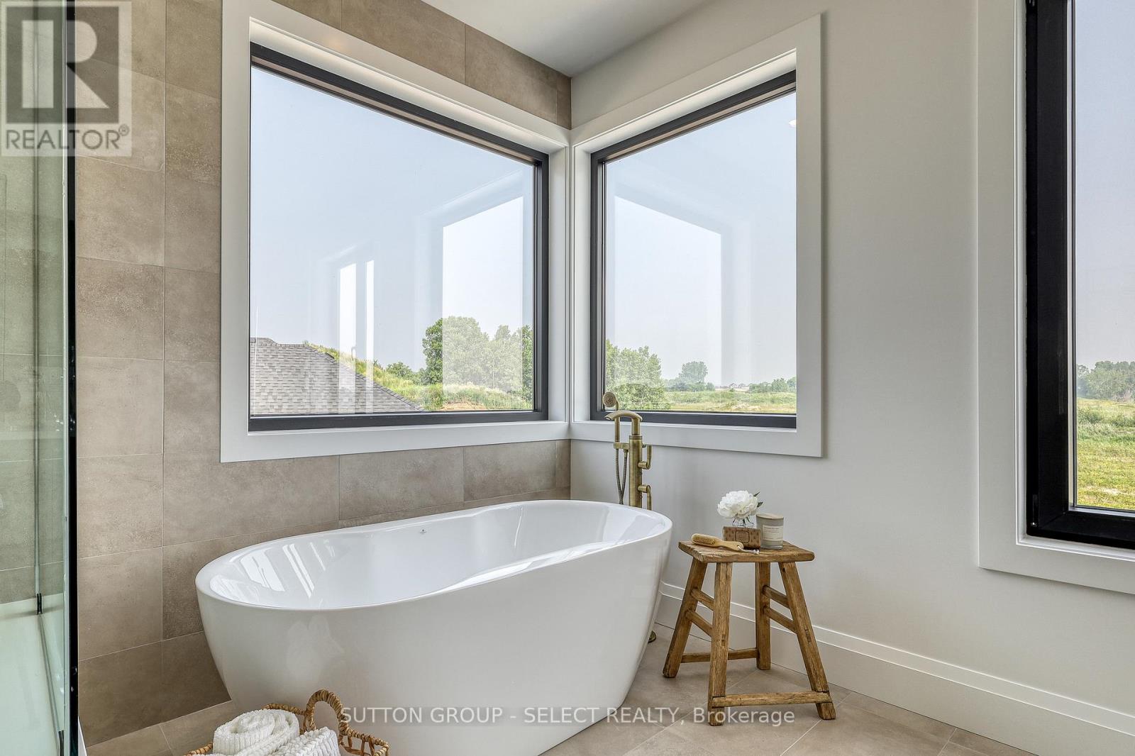 169 EDGEWATER BOULEVARD - 44