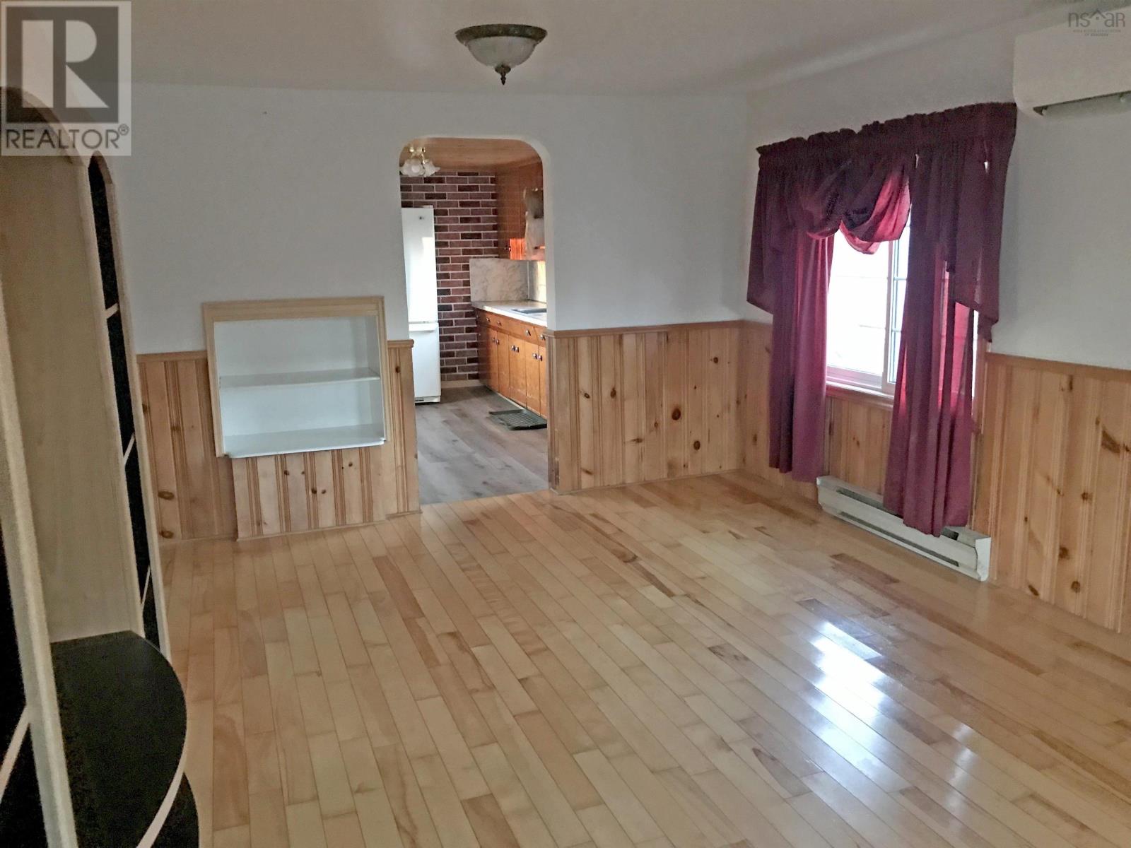 Property 2 of 42 of 36 Eagle Head Wharf Road