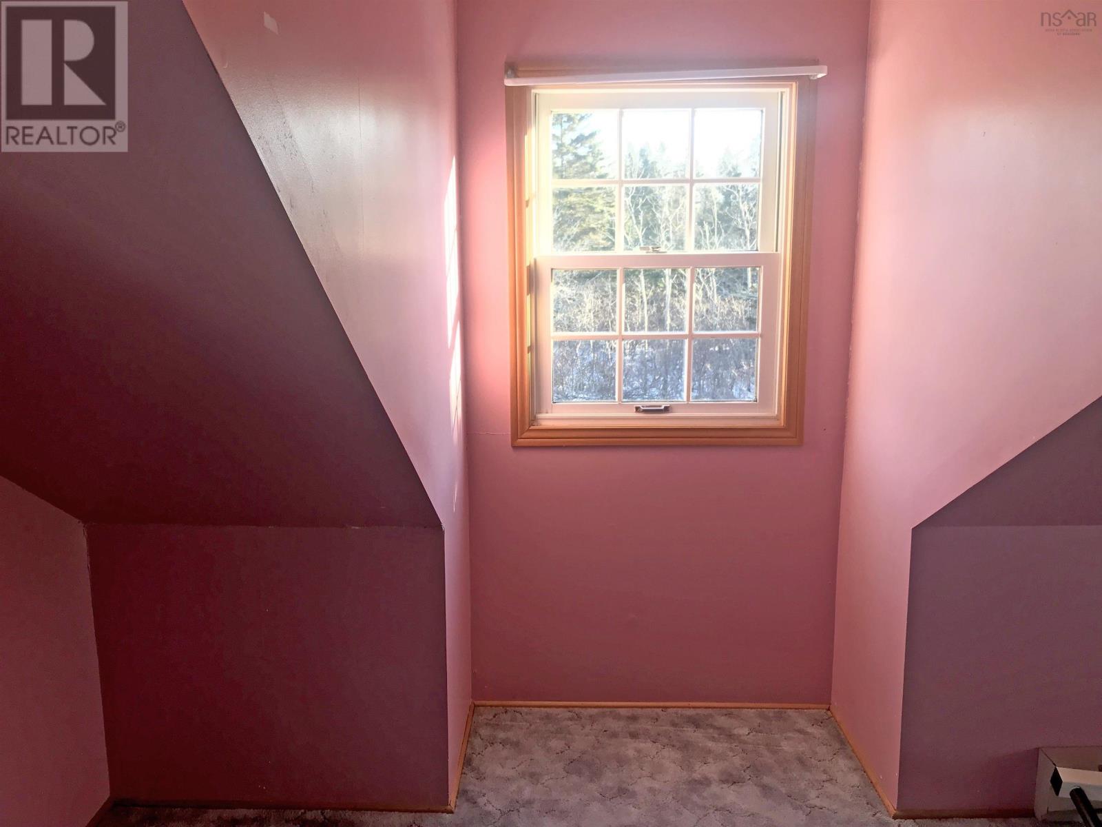 Property 19 of 42 of 36 Eagle Head Wharf Road