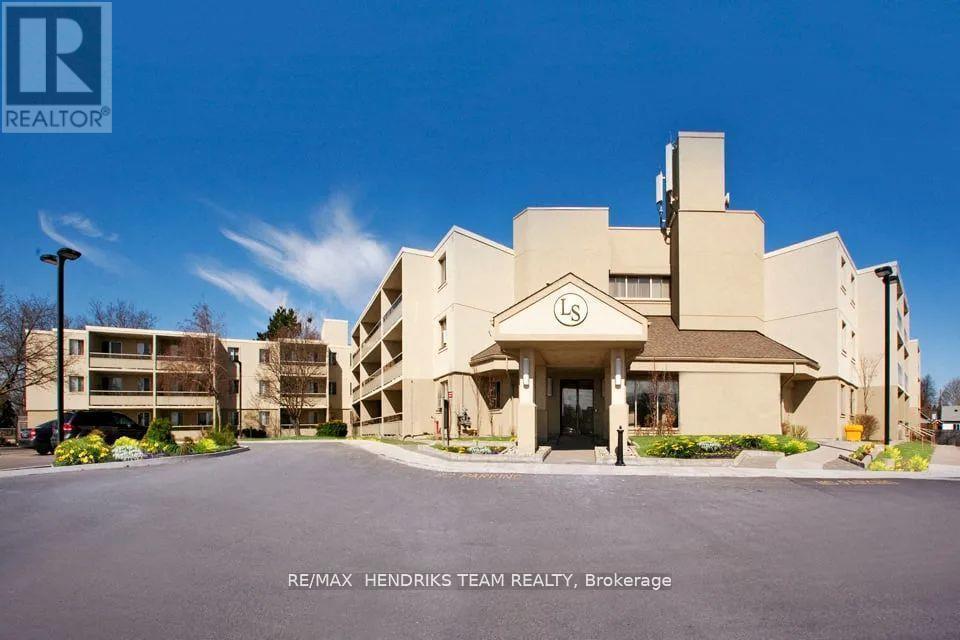 127 - 5611 VALLEY WAY