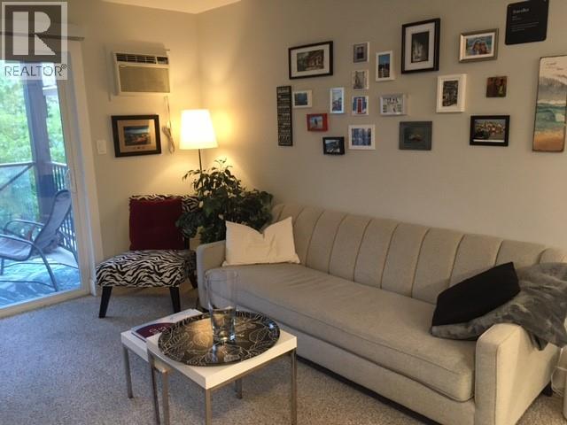 256 Hastings Avenue Unit# 301, Penticton