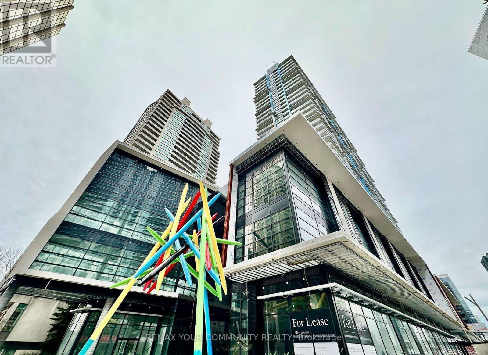 PH501 - 4955 YONGE STREET