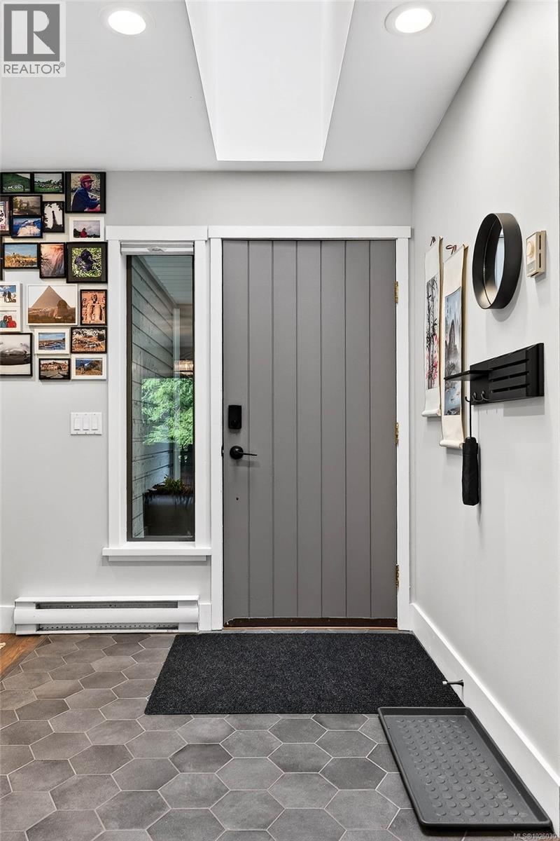 161 Margaret Ave, Salt Spring