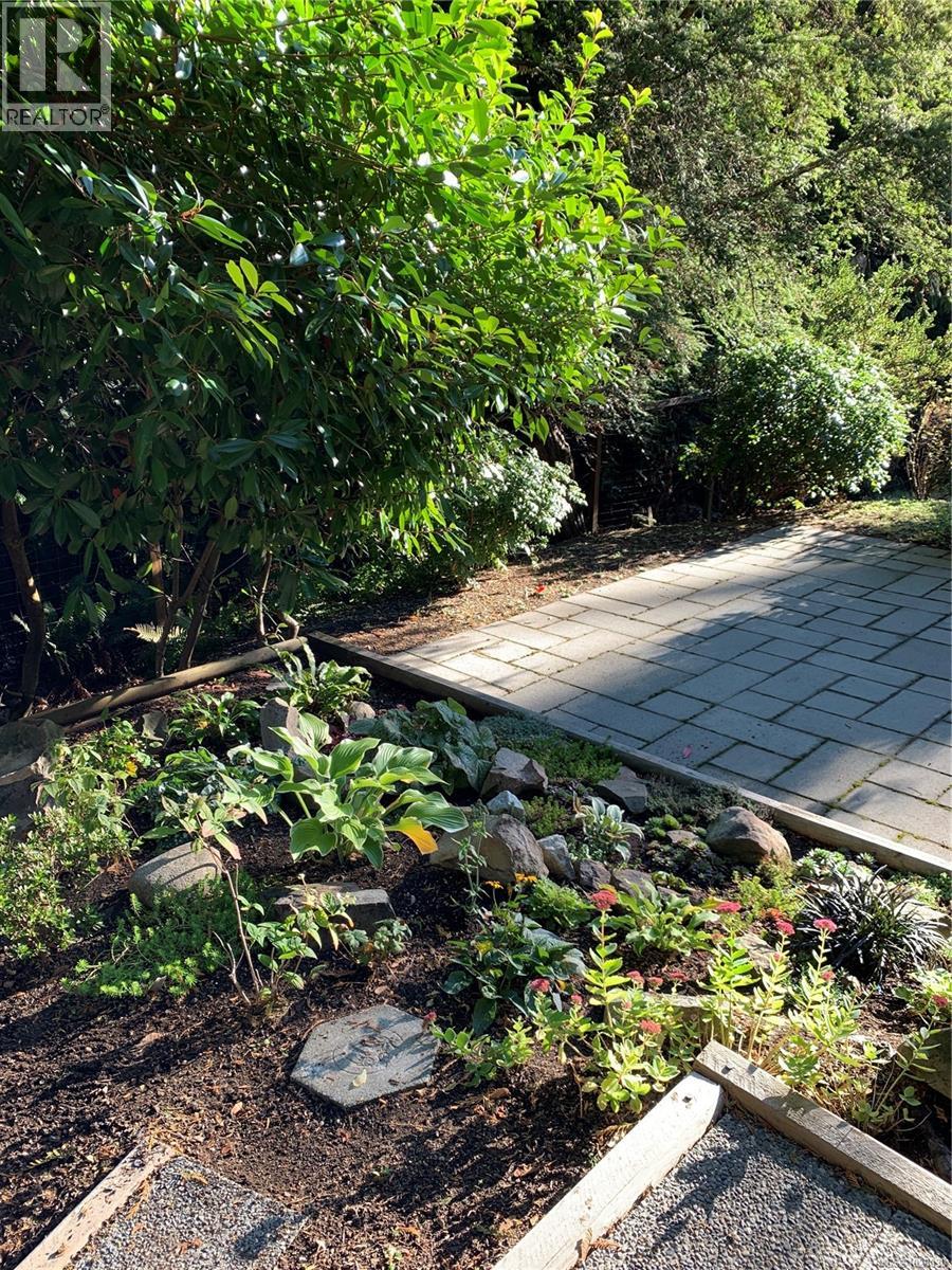 161 Margaret Ave, Salt Spring