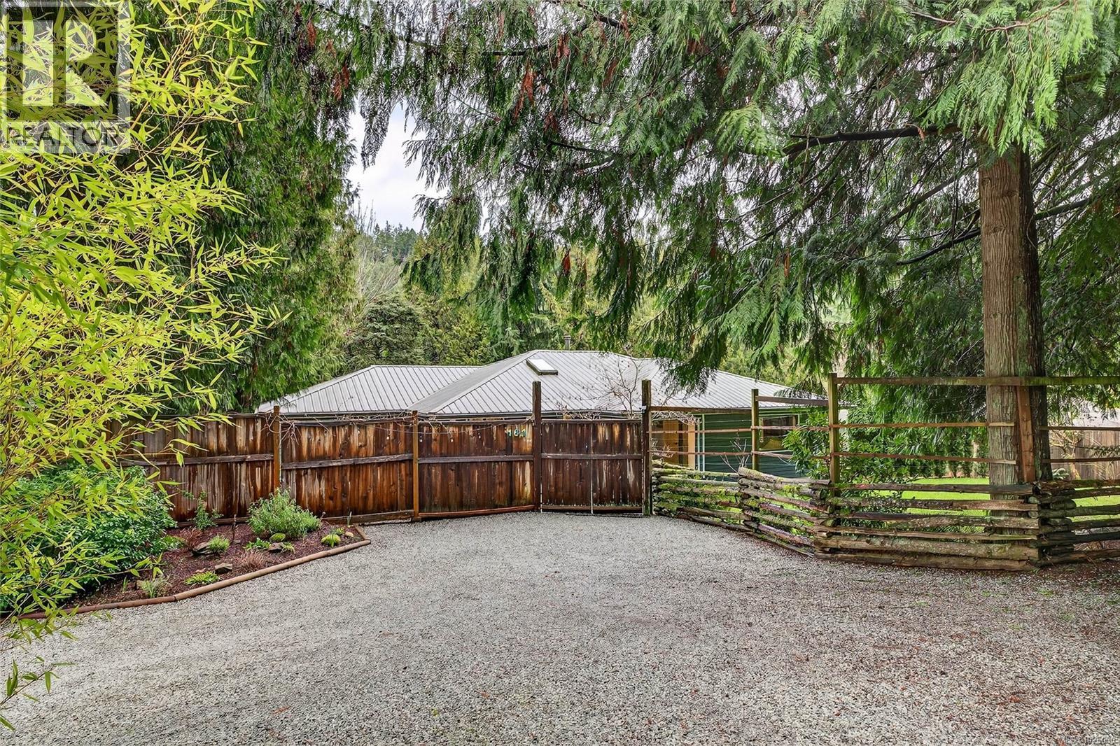 161 Margaret Ave, Salt Spring