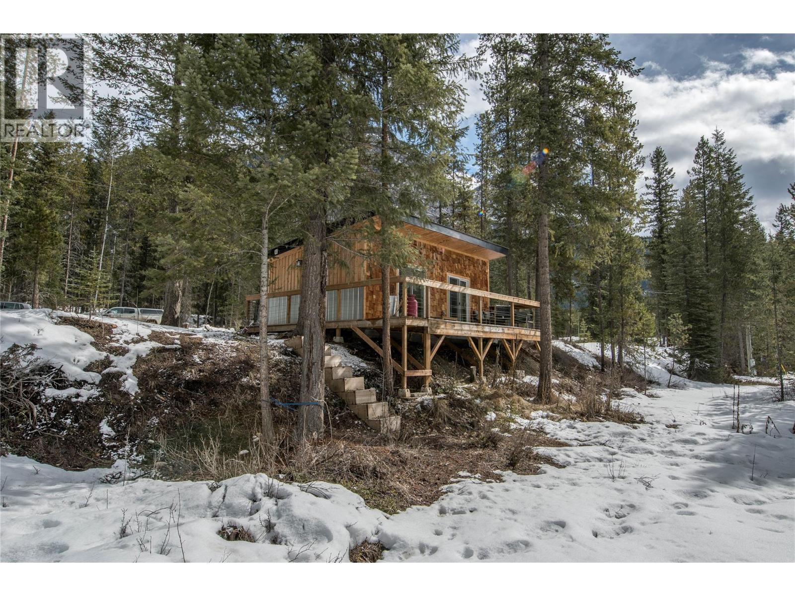 2325 Hedges Road, Golden