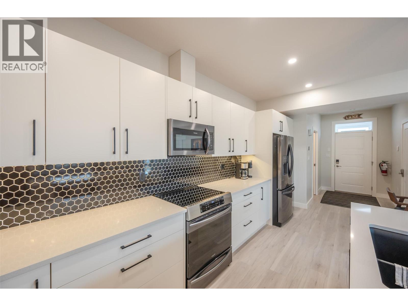 547 Westminster Avenue Unit# 101, Penticton