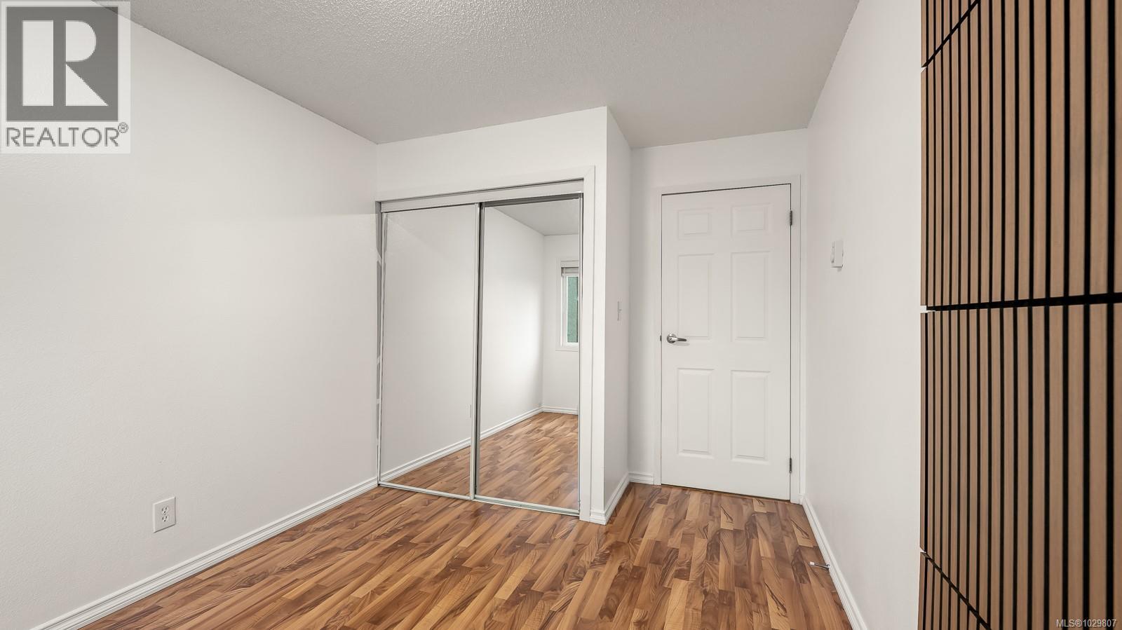 #208 1130 WILLEMAR AVE - 16