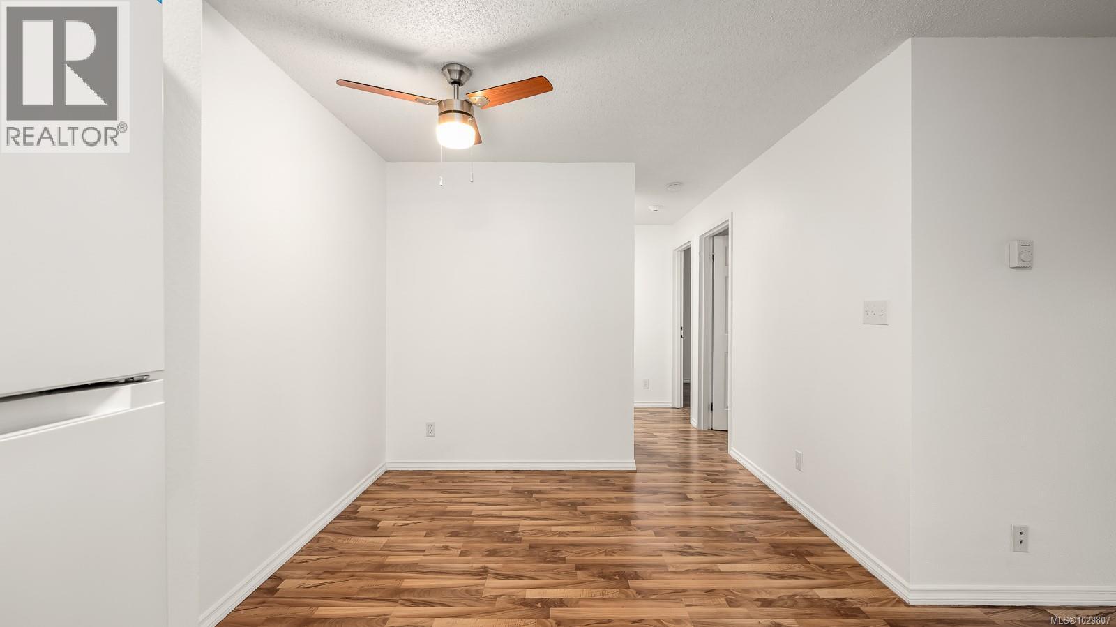 #208 1130 WILLEMAR AVE - 17