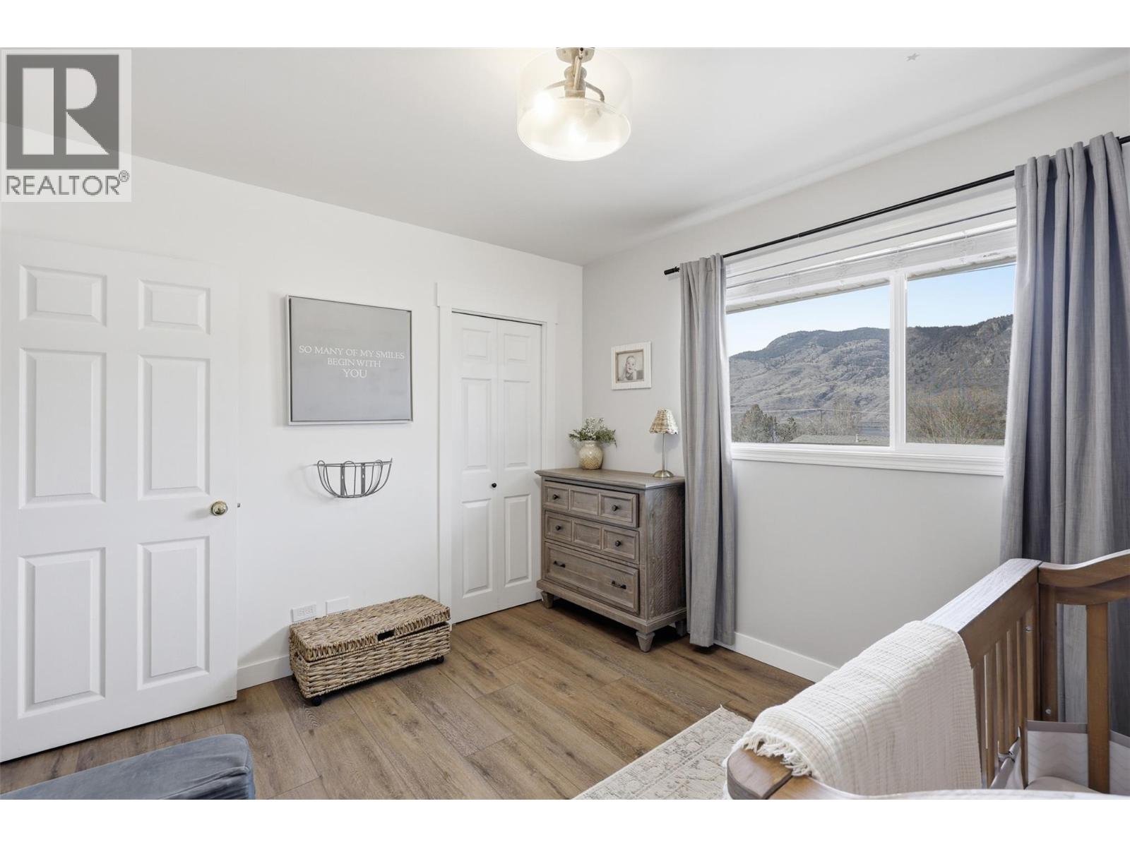 7044 WATSON Drive E, Kamloops