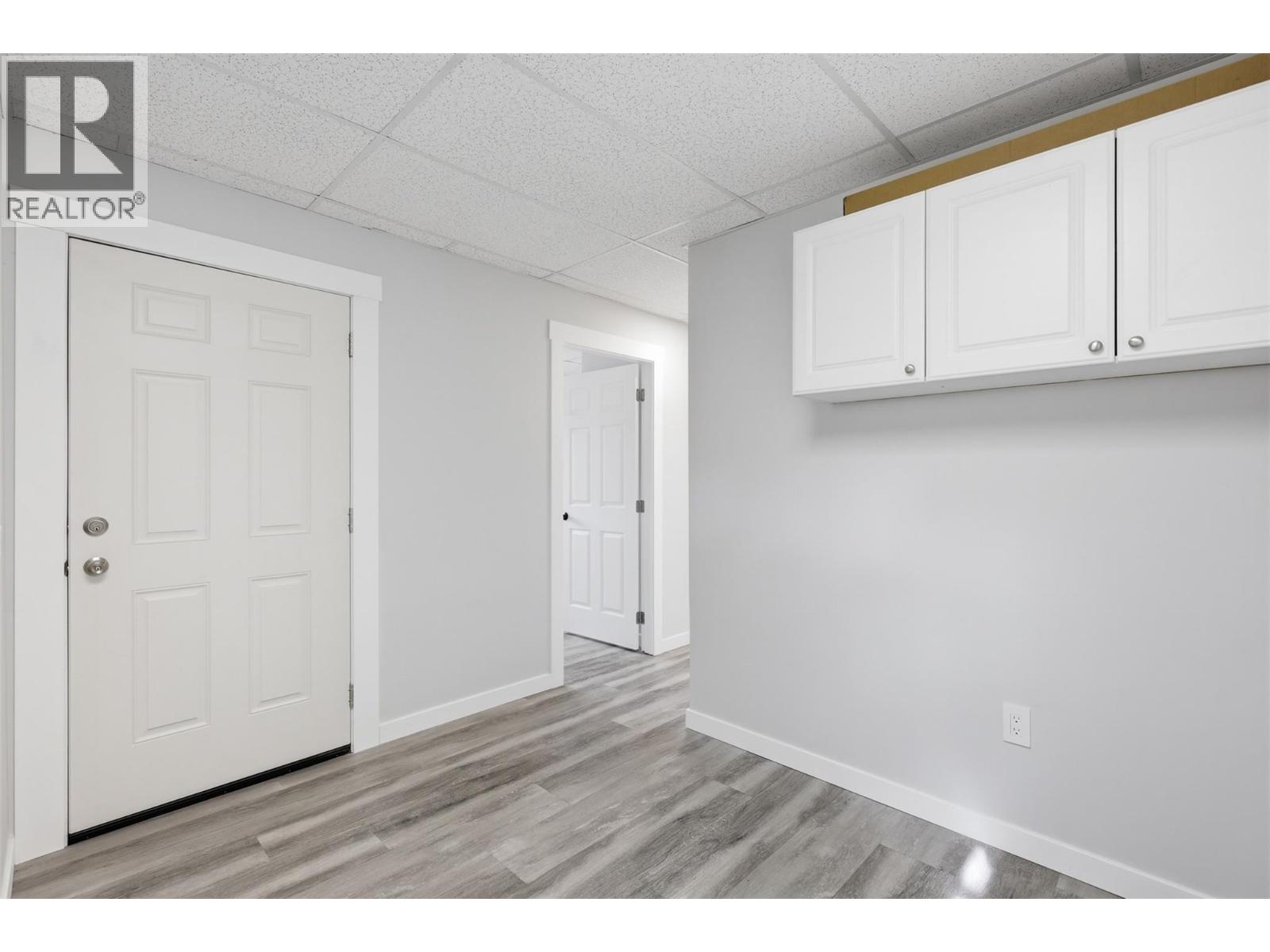 7044 WATSON Drive E, Kamloops