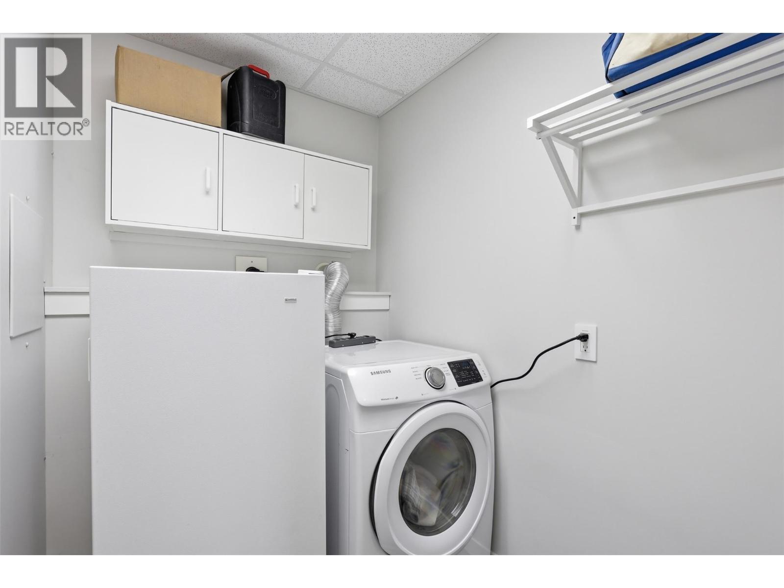 7044 WATSON Drive E, Kamloops