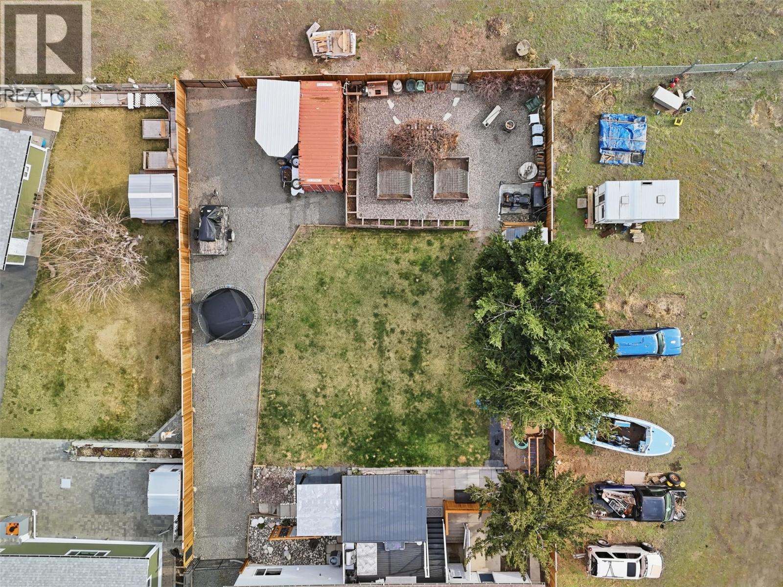 7044 WATSON Drive E, Kamloops