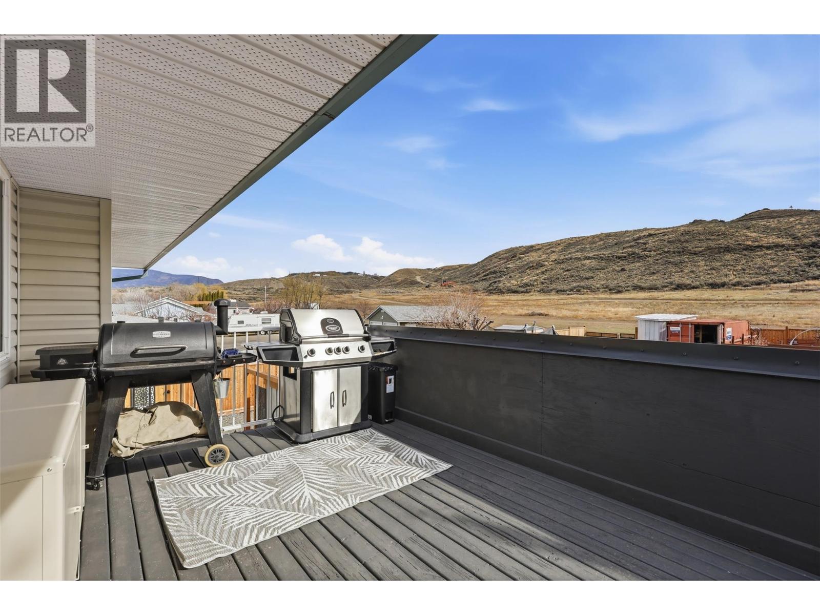 7044 WATSON Drive E, Kamloops