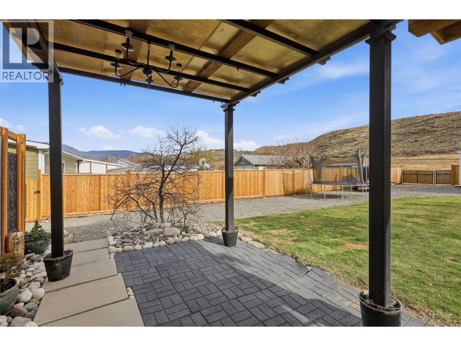 7044 WATSON Drive E, Kamloops