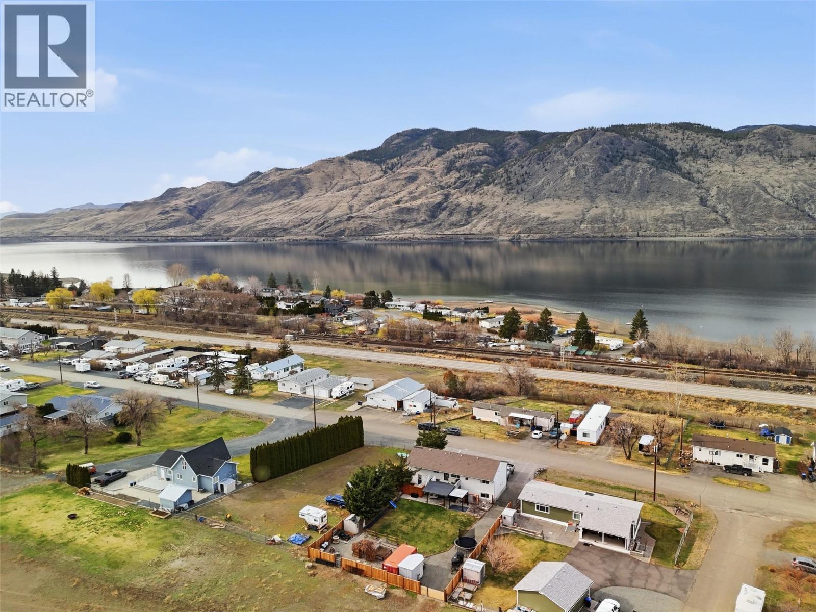7044 WATSON Drive E, Kamloops