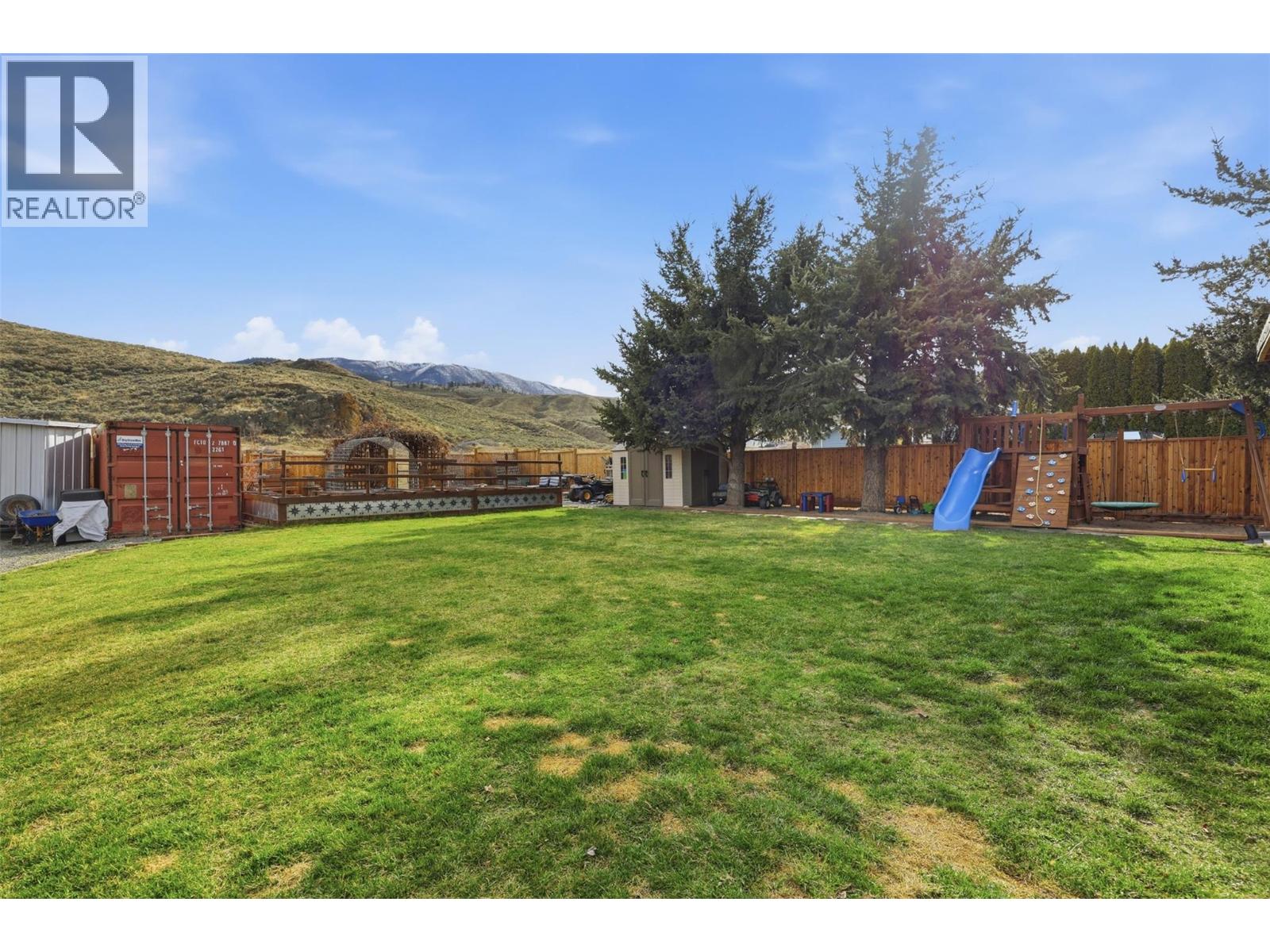 7044 WATSON Drive E, Kamloops