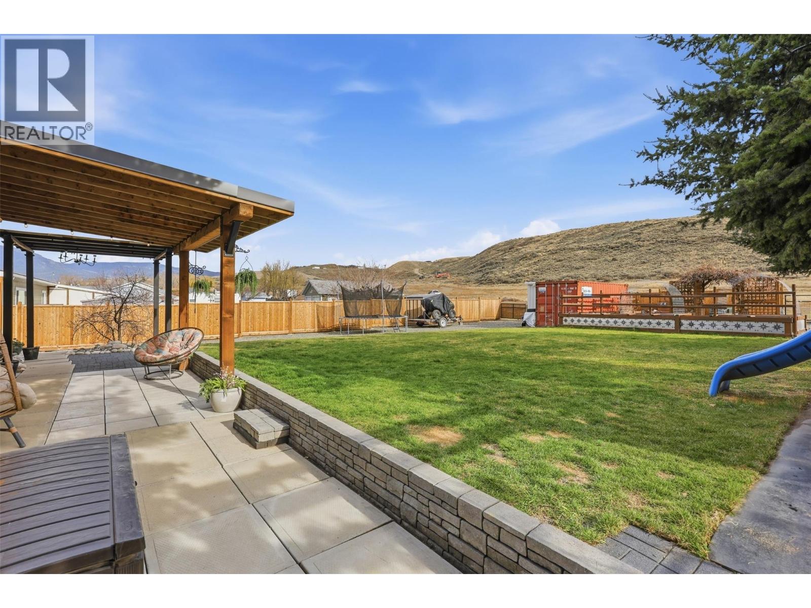 7044 WATSON Drive E, Kamloops