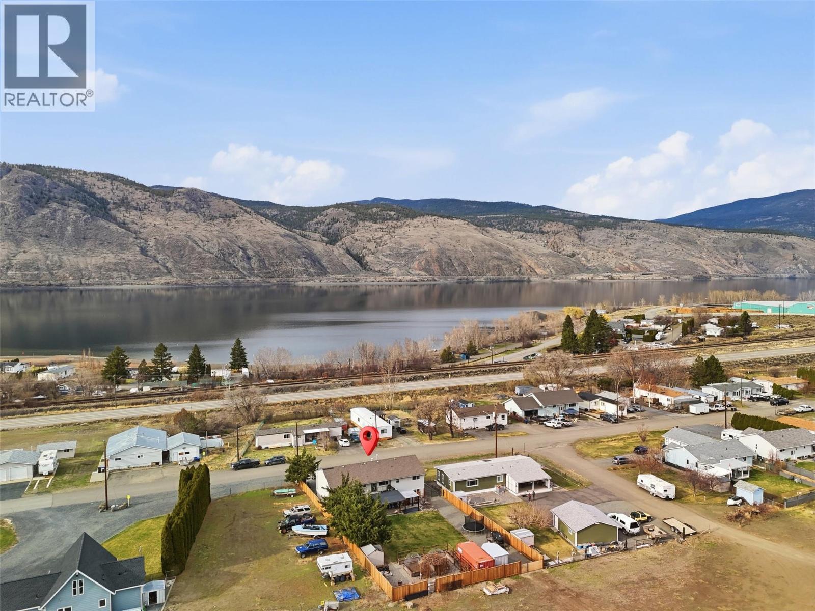 7044 WATSON Drive E, Kamloops