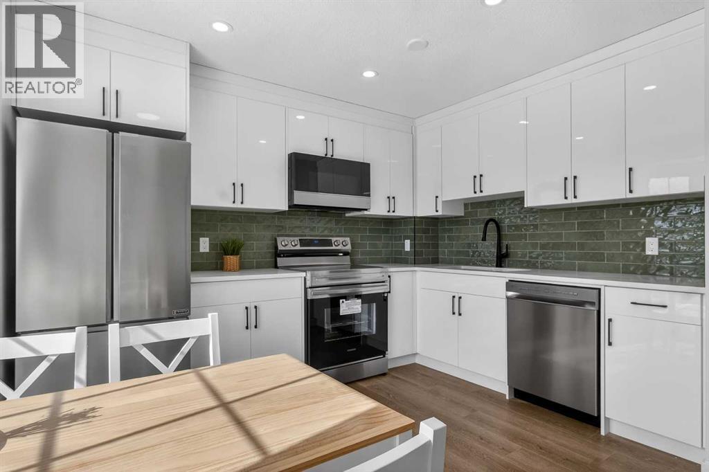 Single Family House for Sale in  Bermuda Lane NW Beddington Heights Calgary 