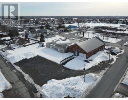 215 Main Street N, North Glengarry, ON K0C1A0 Photo 11