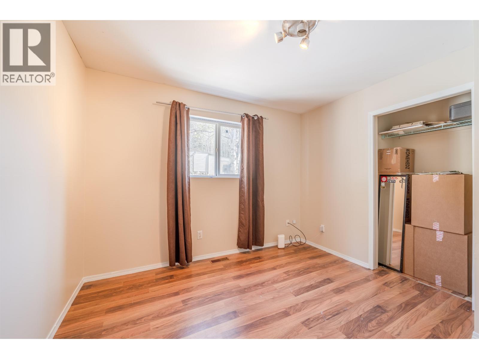 236 BLACKSTOCK ROAD - 12