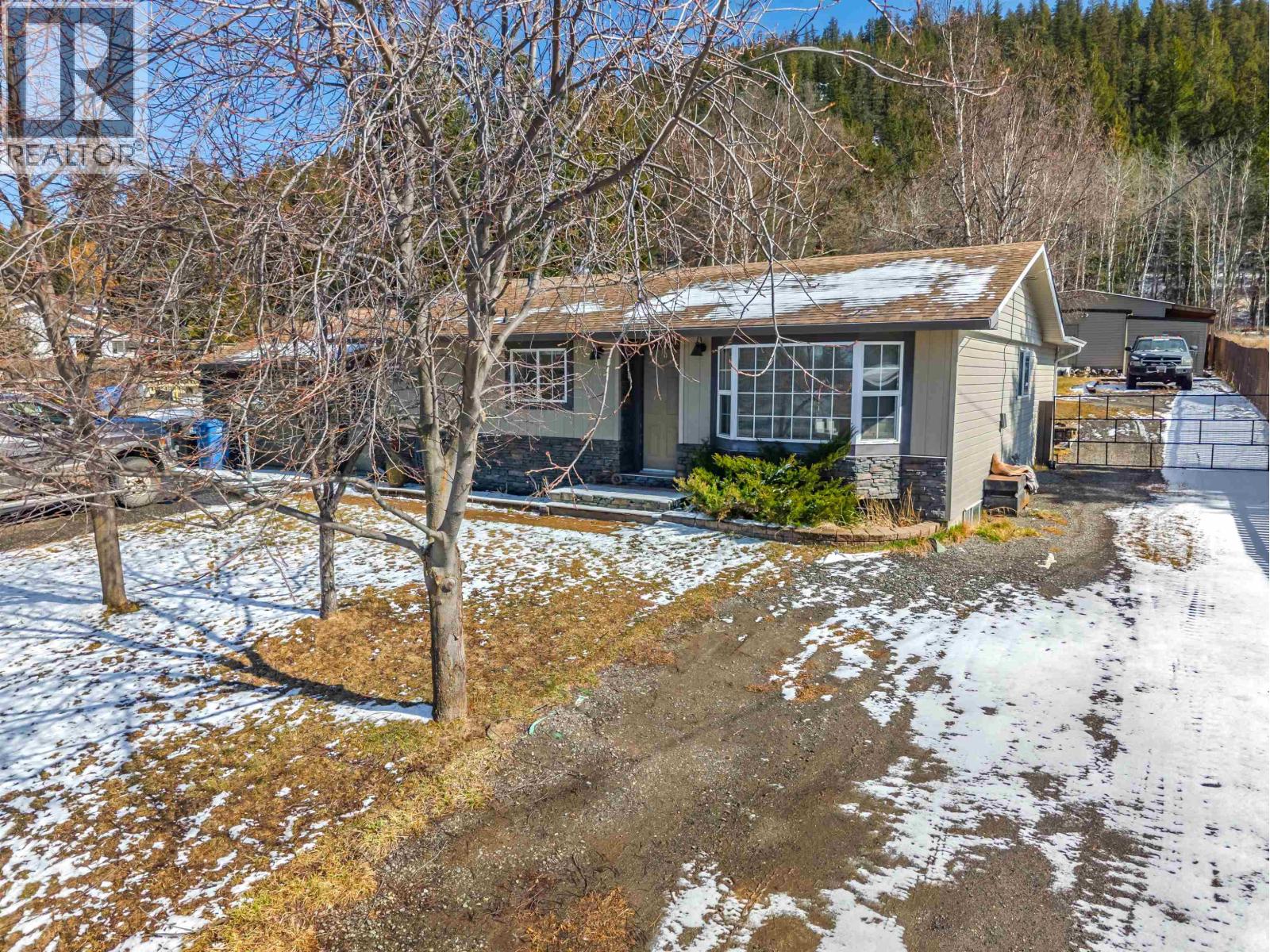 236 BLACKSTOCK ROAD - 21