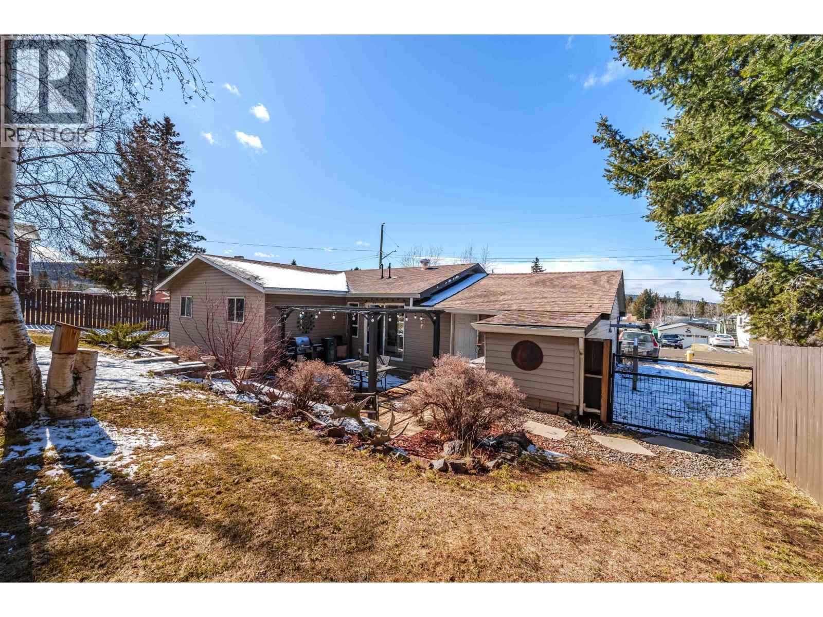 236 BLACKSTOCK ROAD - 23