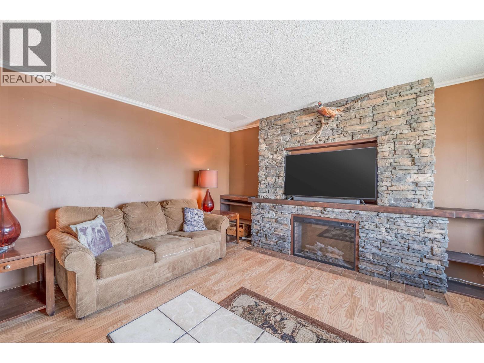 236 BLACKSTOCK ROAD - 9