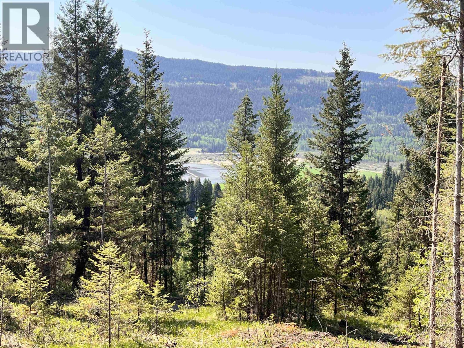 7213 SUMMIT DRIVE, Canim Lake