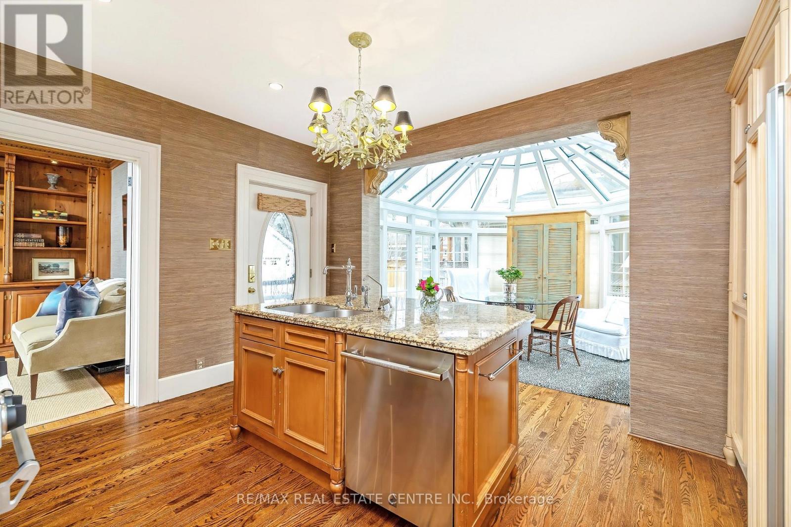 71 MILL STREET - 16