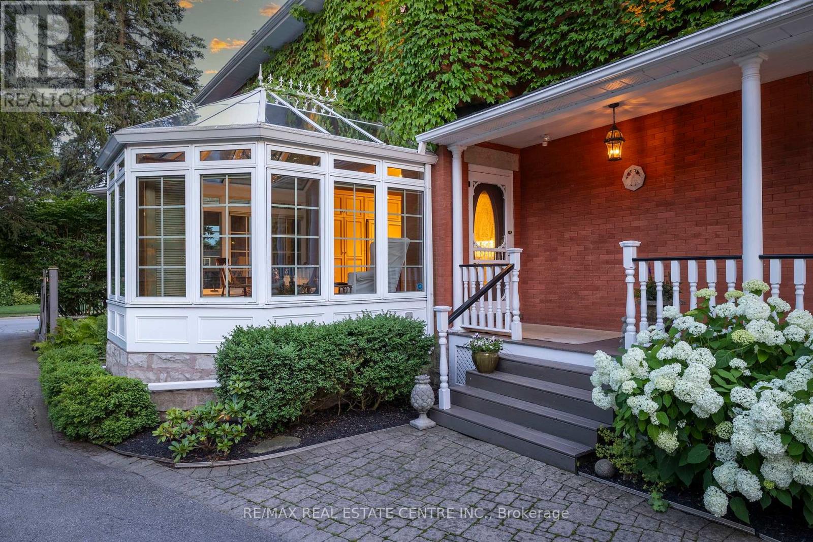 71 MILL STREET - 43