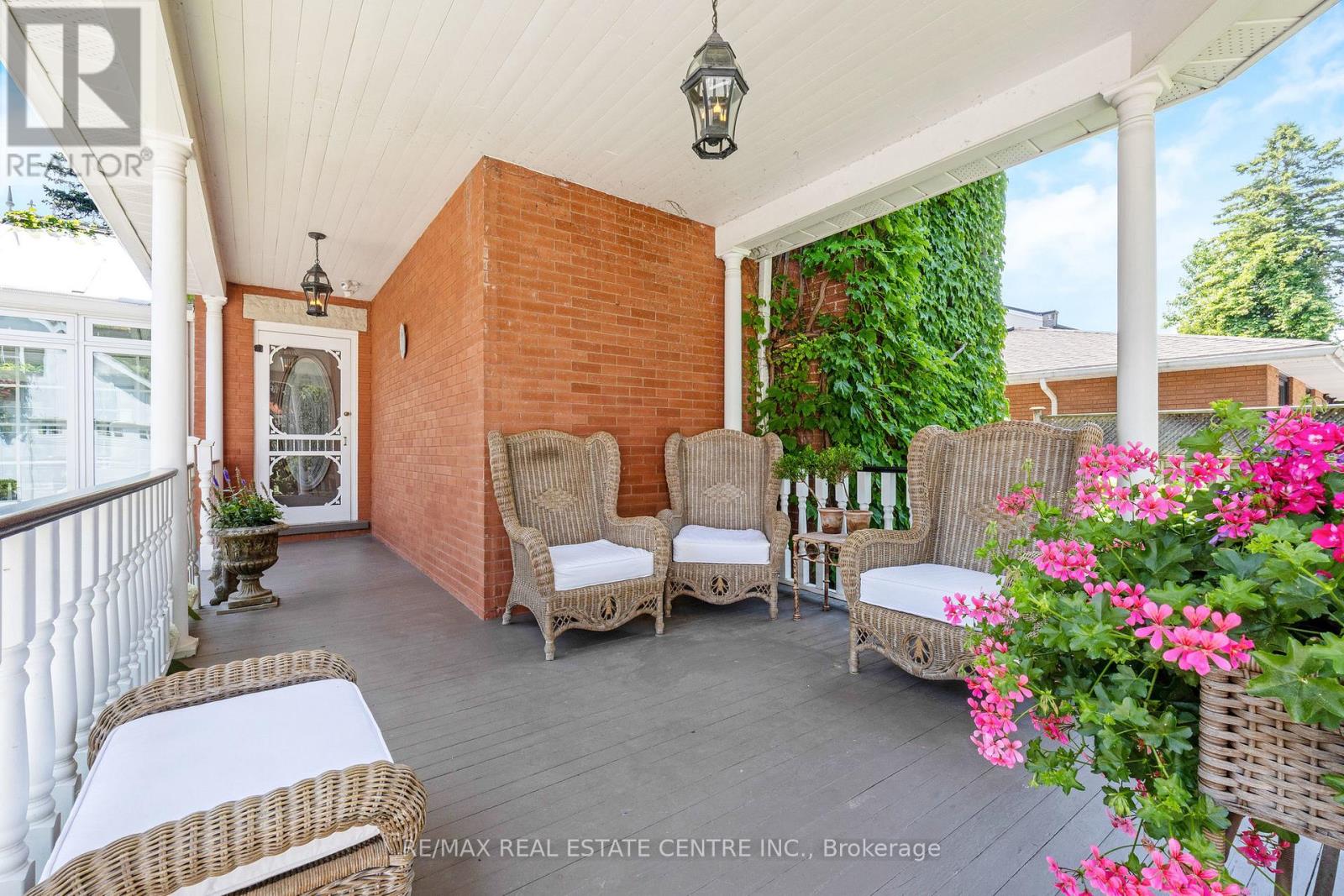 71 MILL STREET - 47