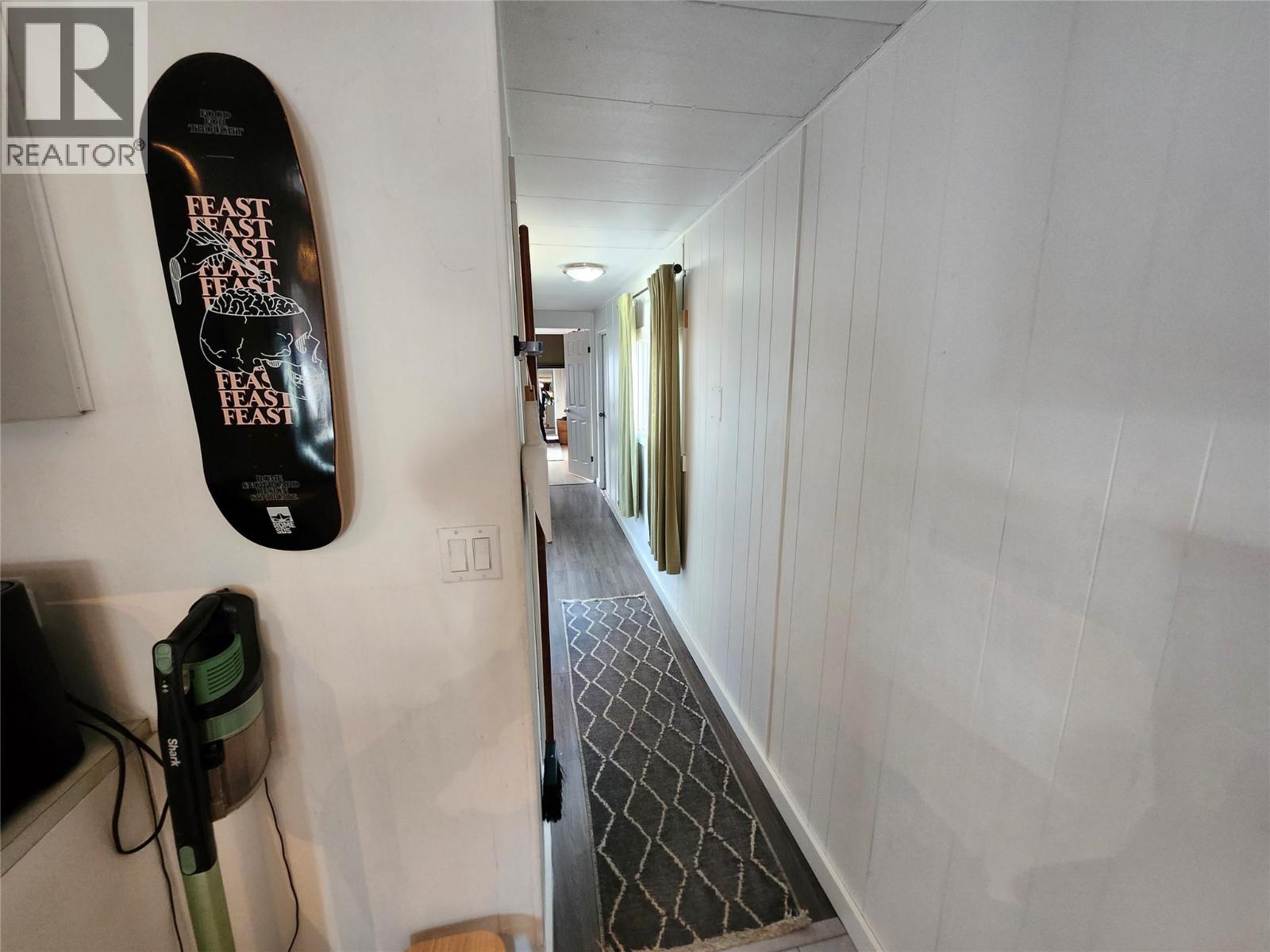 5 606 Edward Street East, Revelstoke