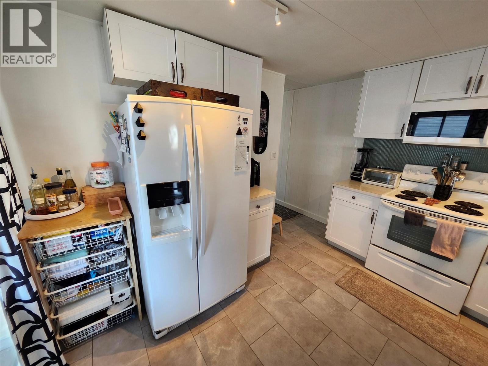 5 606 Edward Street East, Revelstoke